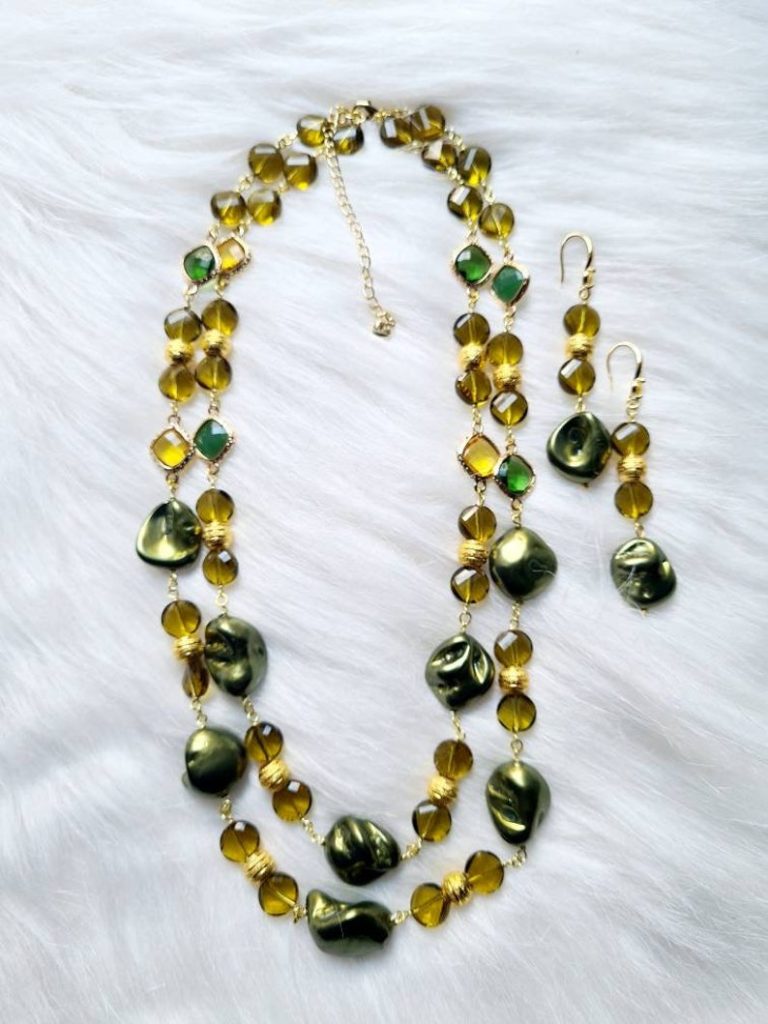 Perla Verda Necklace Set. Lovely shades of Green – Green and Topaz