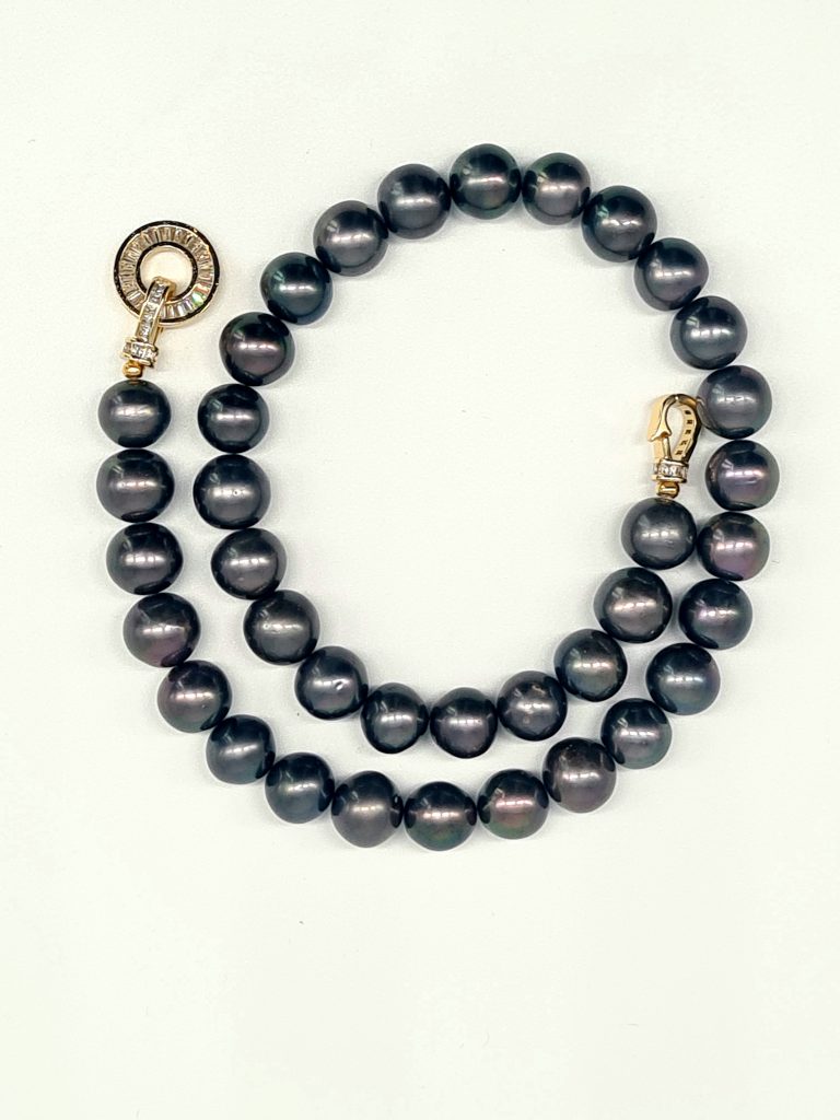 Treasure-bay Choker Necklace – Black Pearl
