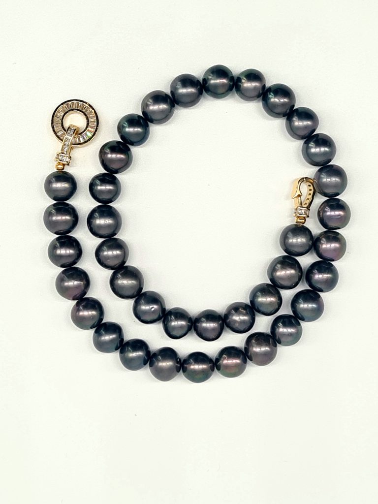Treasure-bay Choker Necklace - Black Pearl